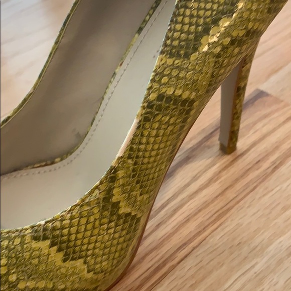 Colin Stuart  Lime python Platform High Heel Sz 10 - Picture 8 of 11